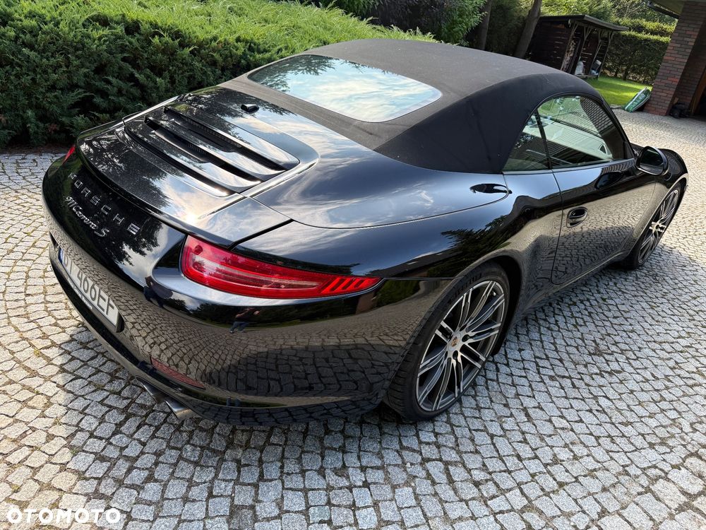 Porsche 911 Carrera S PDK - 25