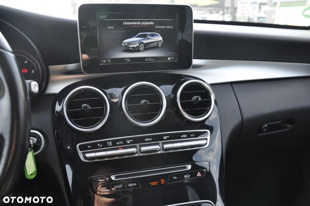 Mercedes-Benz Klasa C 180 (BlueTEC) d 7G-TRONIC Exclusive - 5