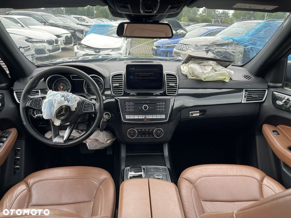 Mercedes-Benz GLS 350 d 4Matic 9G-TRONIC AMG Line - 10