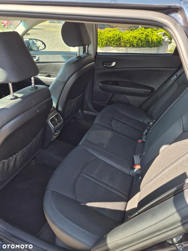 Kia Optima 1.6 T-GDI L DCT - 12
