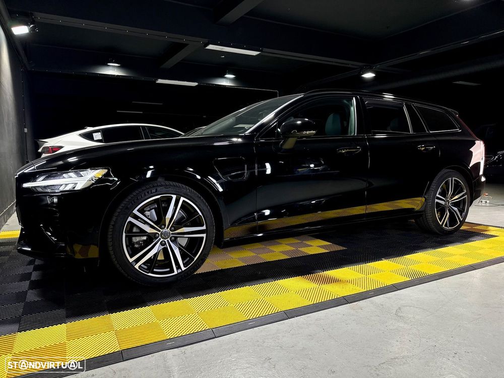 Volvo V60 2.0 T6 AWD TE R-Design - 23