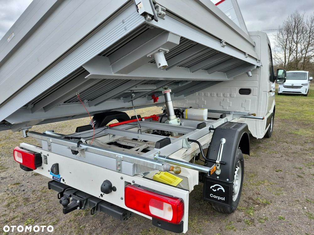 Volkswagen Crafter - 12