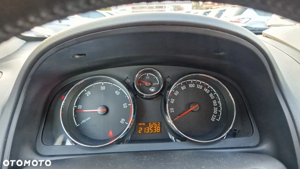 Opel Antara - 22