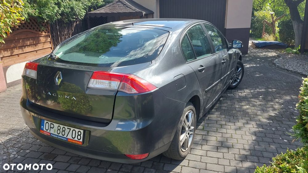 Renault Laguna - 5