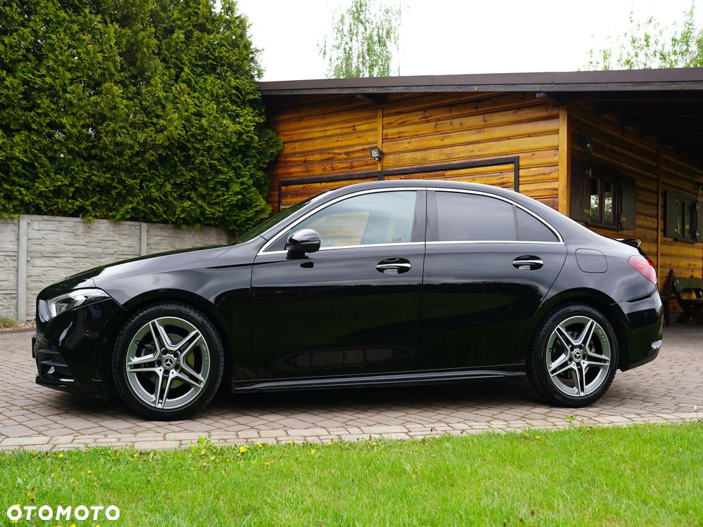 Mercedes-Benz Klasa A 200 AMG Line 7G-DCT - 4