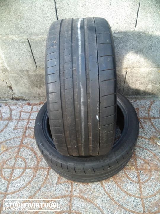 Ref 045 // 2 Pneus 235/40/19´ Michelin Pilot Super Sport 96Y XL - 1