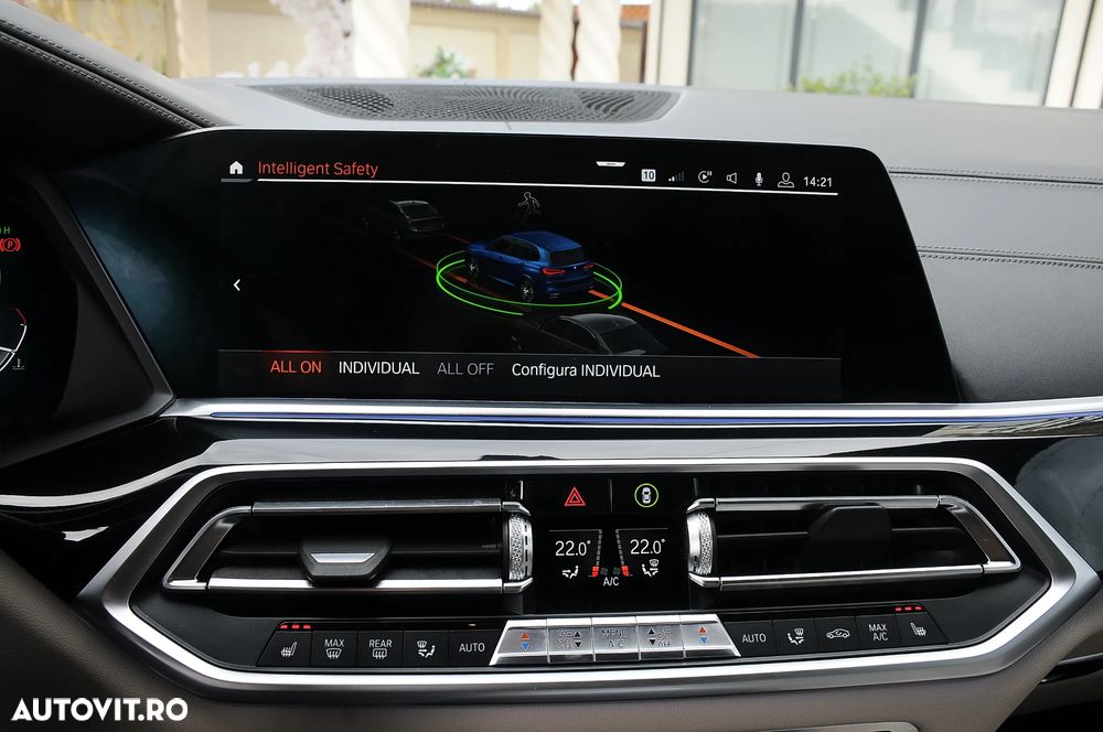 BMW X5 M M50d - 23