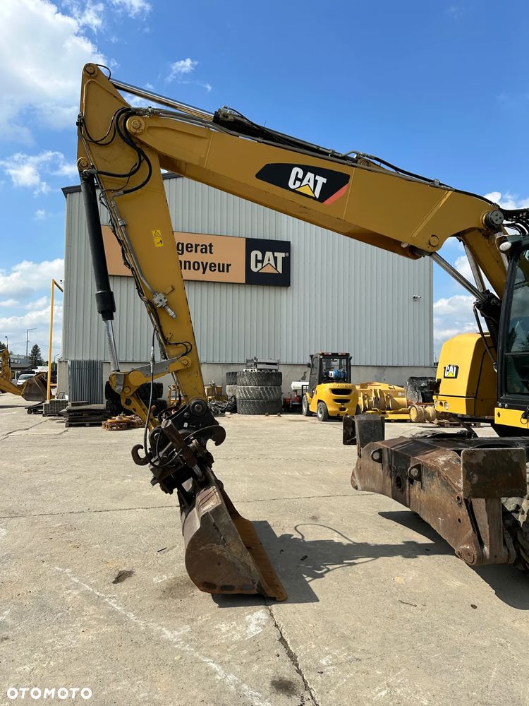 Caterpillar M318F - 10