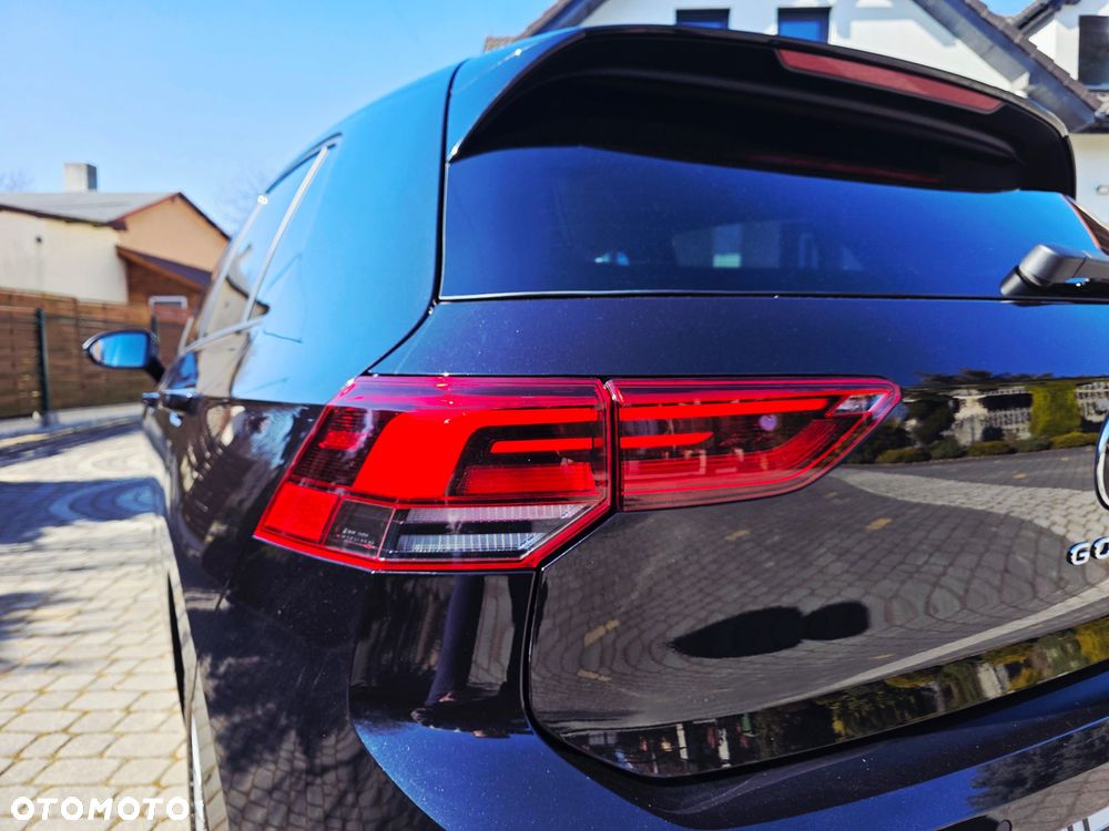 Volkswagen Golf 1.5 eTSI Life DSG - 22