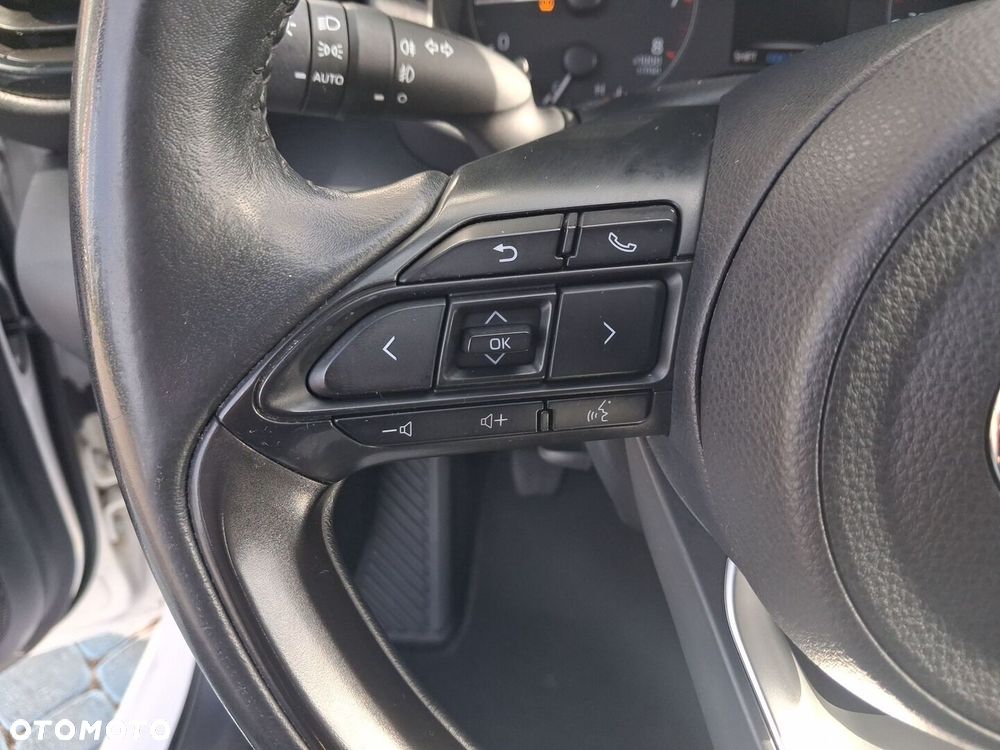 Toyota Yaris - 24