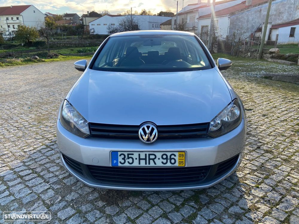 VW Golf 2.0 TDi Confortline - 3