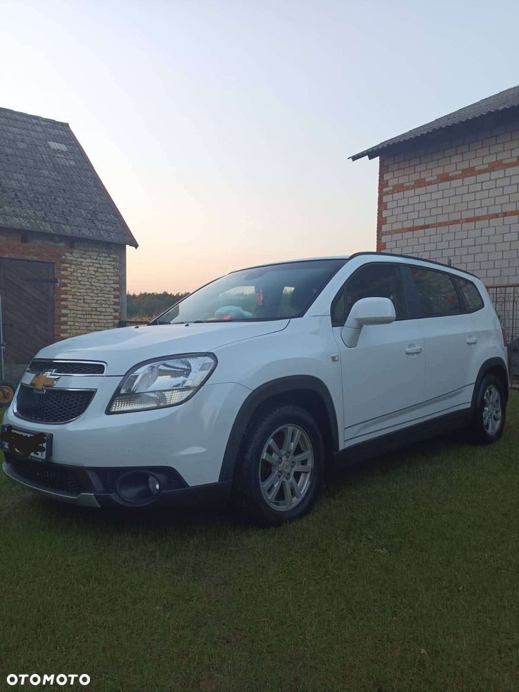 Chevrolet Orlando - 11