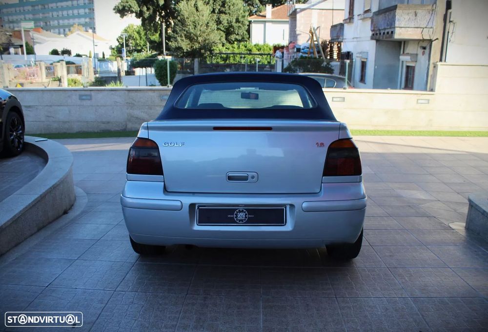 VW Golf Cabriolet 1.6 - 24