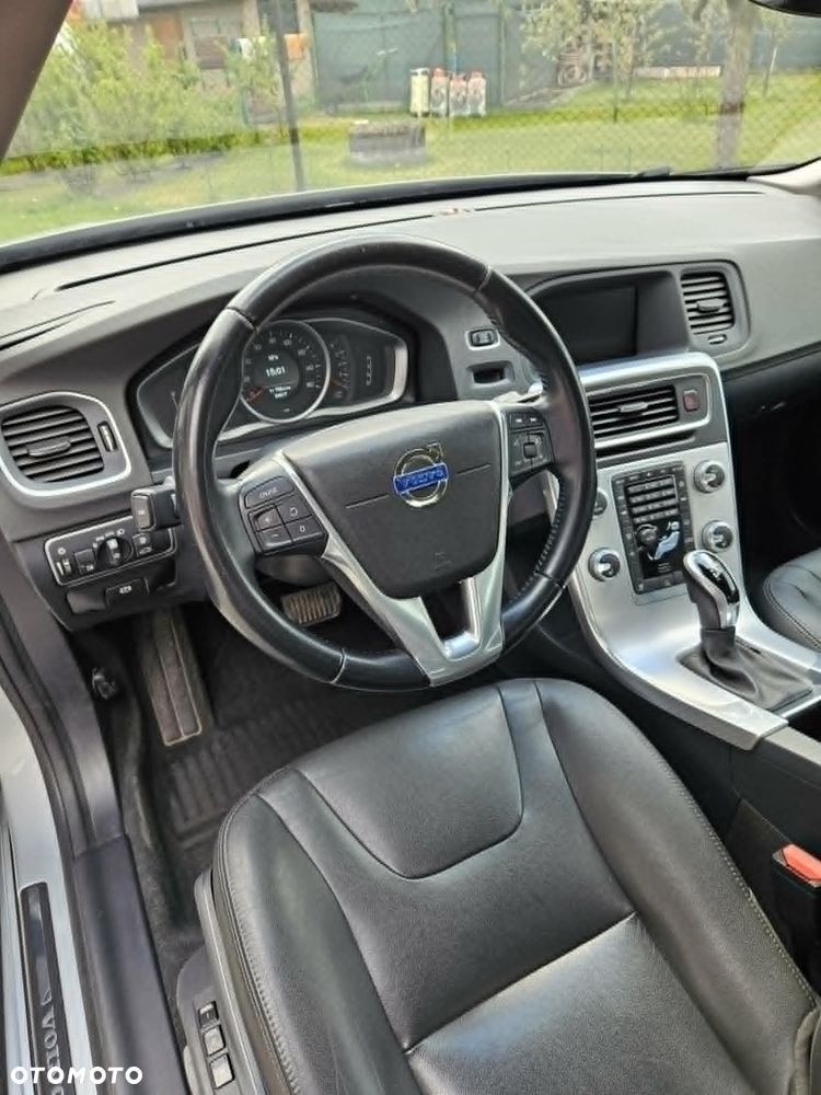 Volvo S60 T5 Powershift - 14