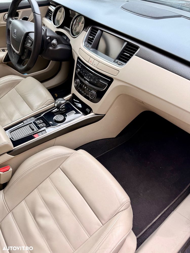 Peugeot 508 2.0 HDI FAP BVA Allure Aut. - 25