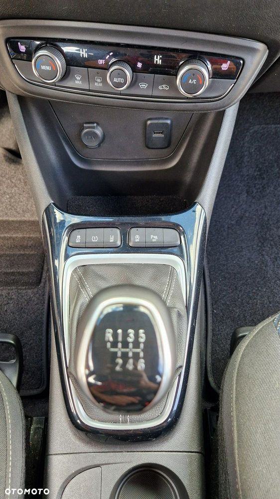 Opel Crossland X - 31