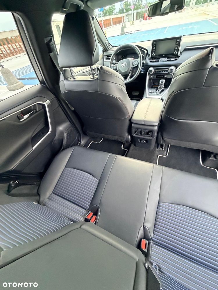 Toyota RAV4 2.5 Hybrid Black Edition by JBL 4x2 - 34