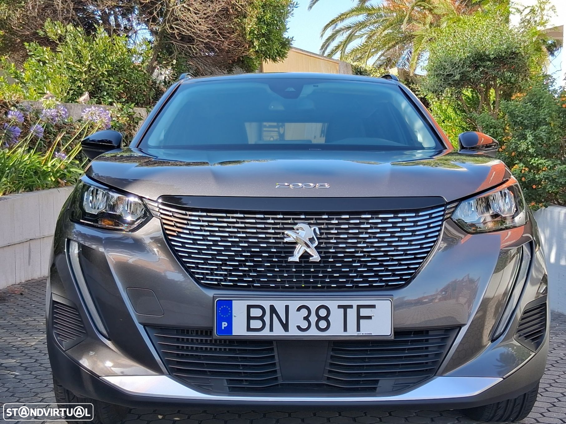 Peugeot 2008 1.2 PureTech Allure EAT8 - 10