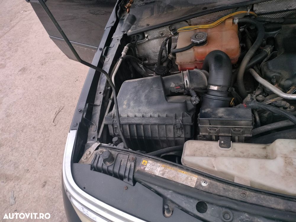 Dezmembrari  Dodge Nitro  2007  > 2012 2.8 CRD Motorina - 7