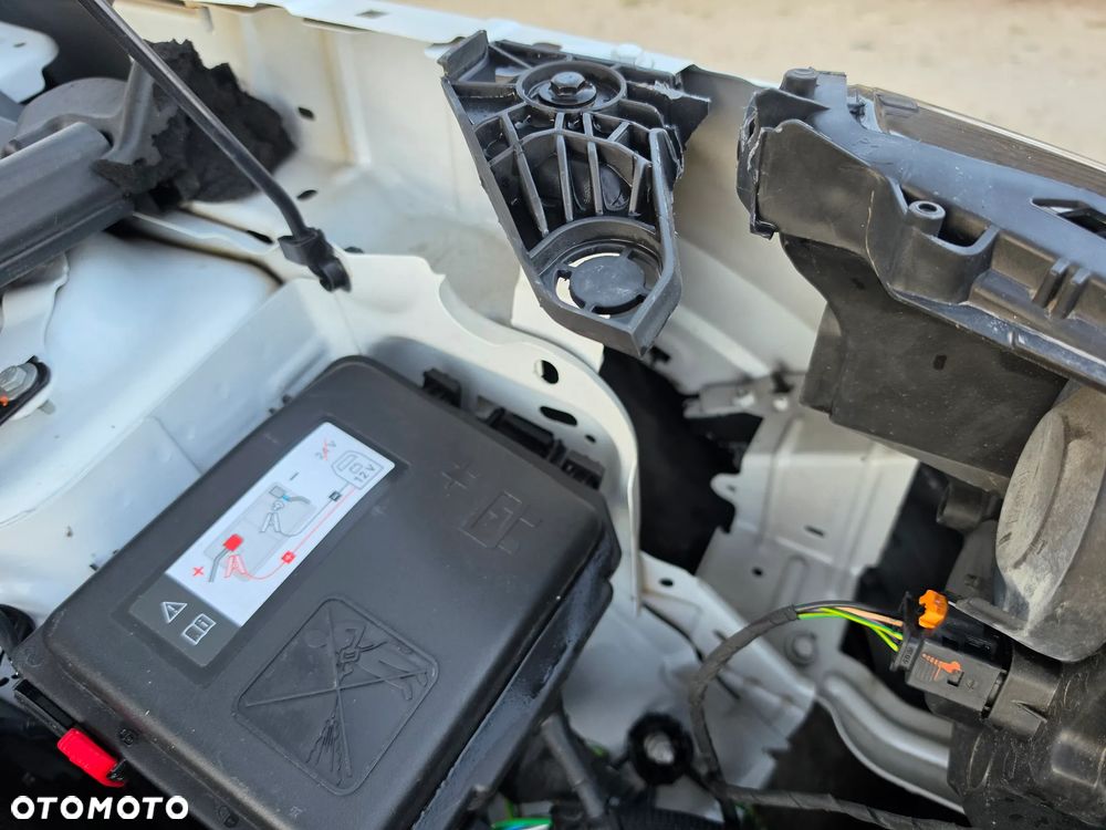 Peugeot 2008 PureTech 100 Stop&Start Active - 33