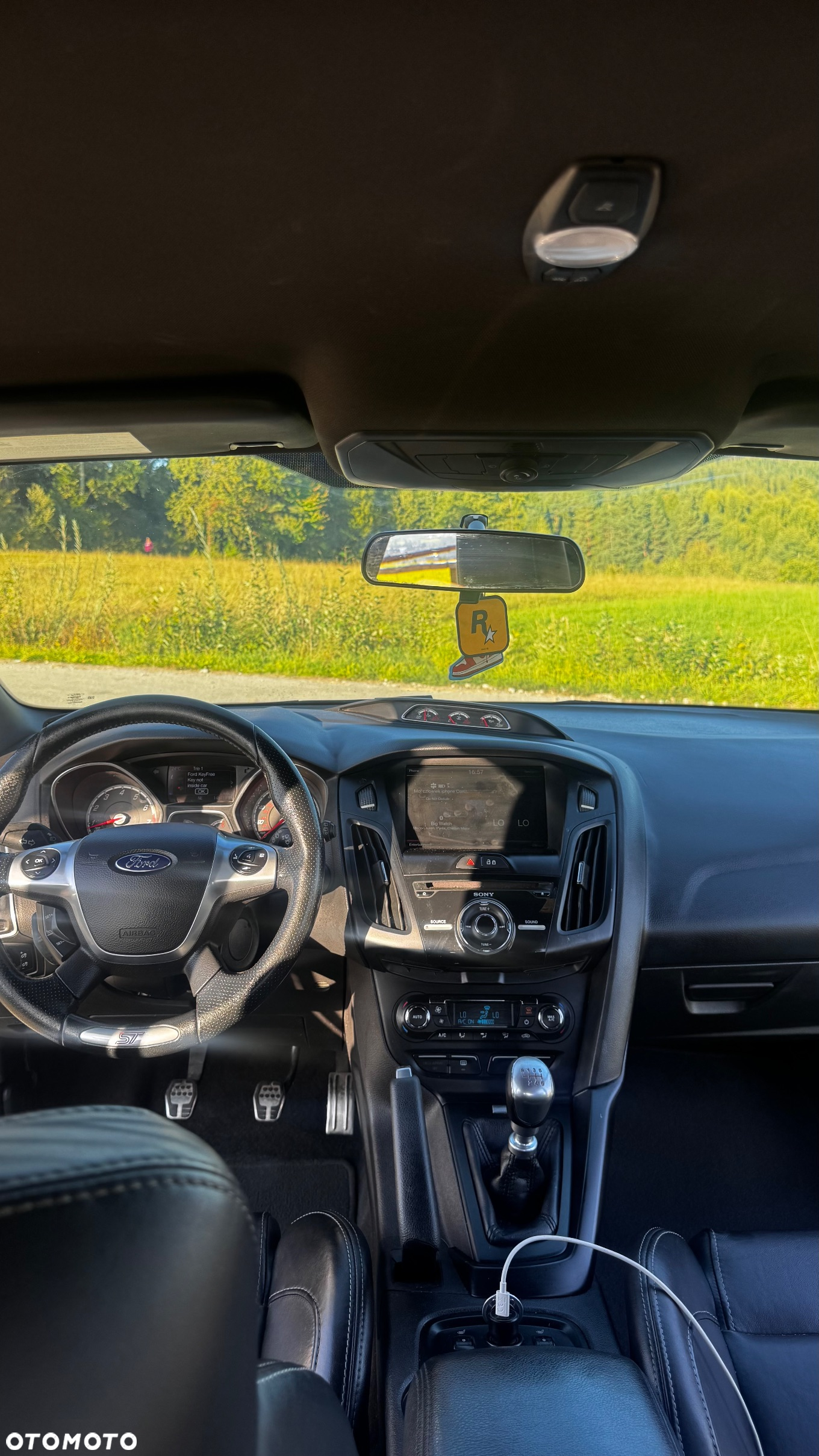 Ford Focus 2.0 EcoBoost ST - 13