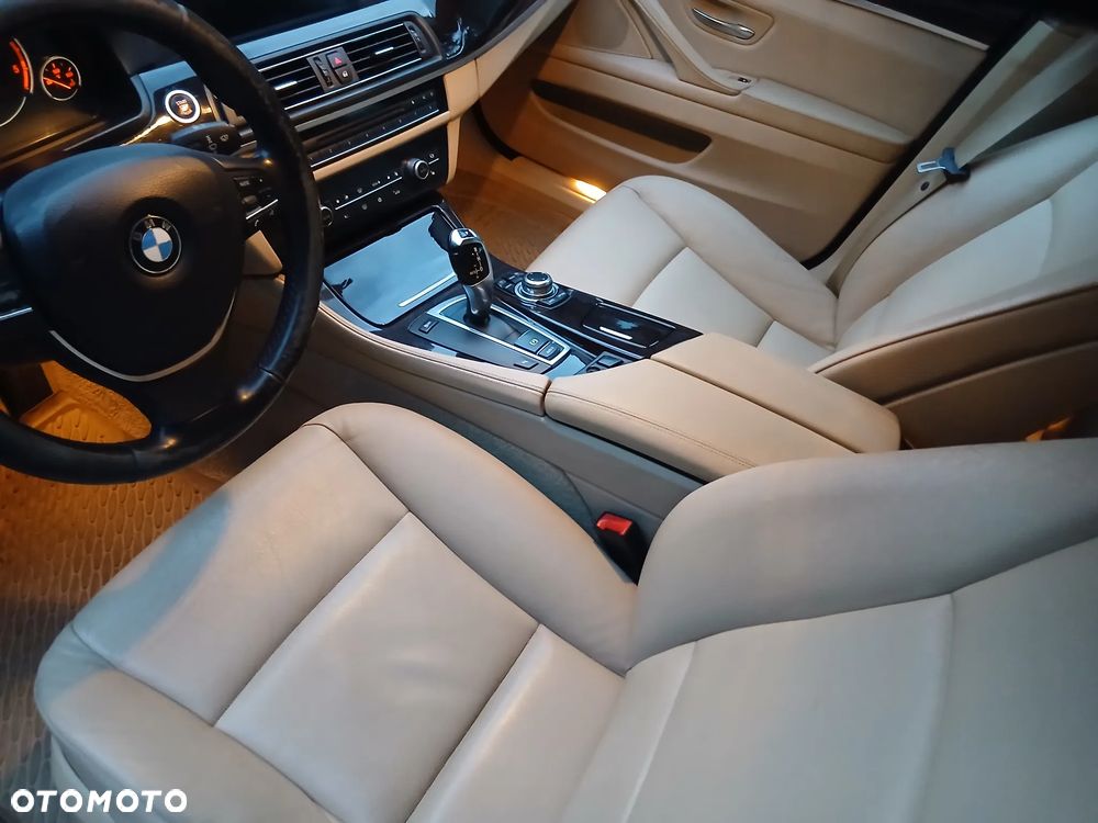 BMW Seria 5 - 33