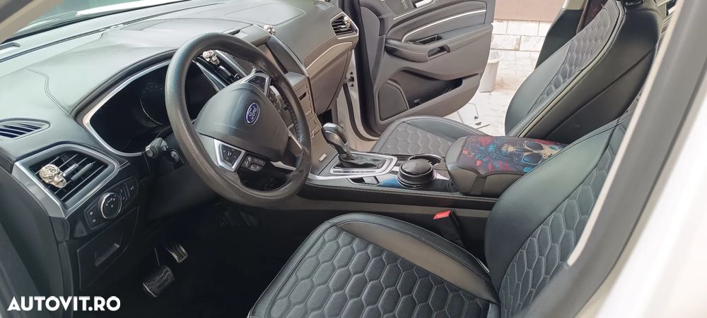 Ford Edge 2.0 TDCi Powershift Vignale - 12