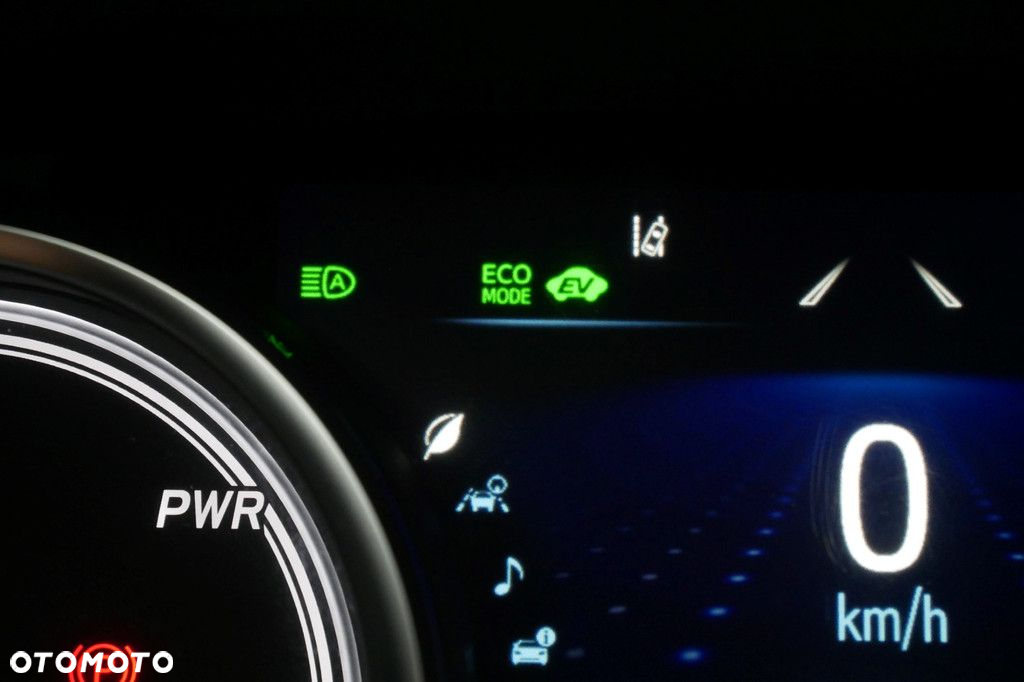 Toyota Camry 2.5 Hybrid Comfort CVT - 20