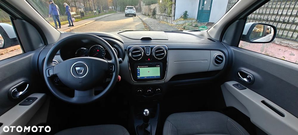 Dacia Lodgy SCe 100 Laureate - 15