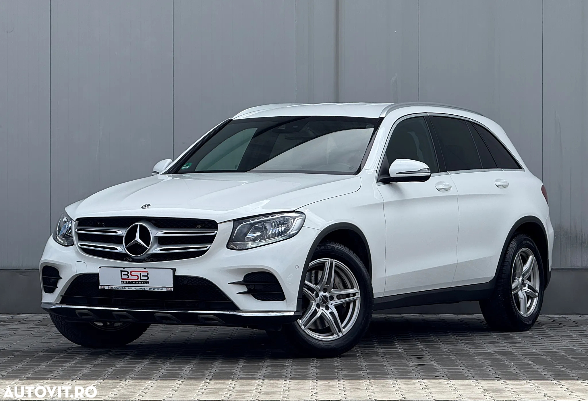 Mercedes-Benz GLC 220 d 4Matic 9G-TRONIC AMG Line - 3