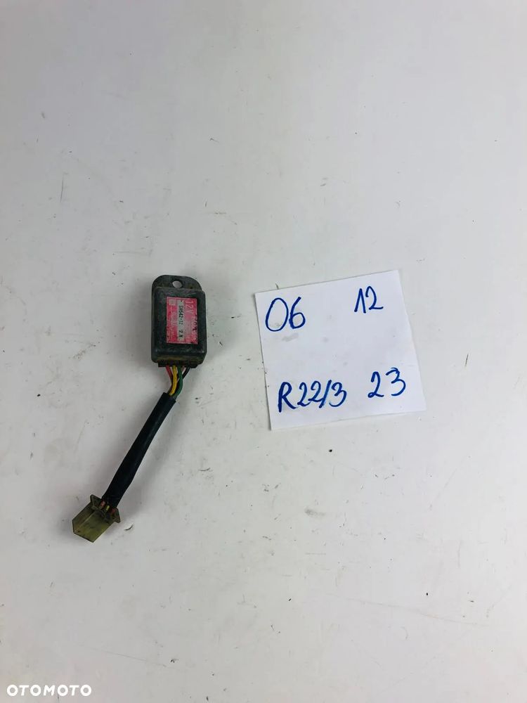 Honda XL 250 350 600 84-87 Regulator Napięcia - 1