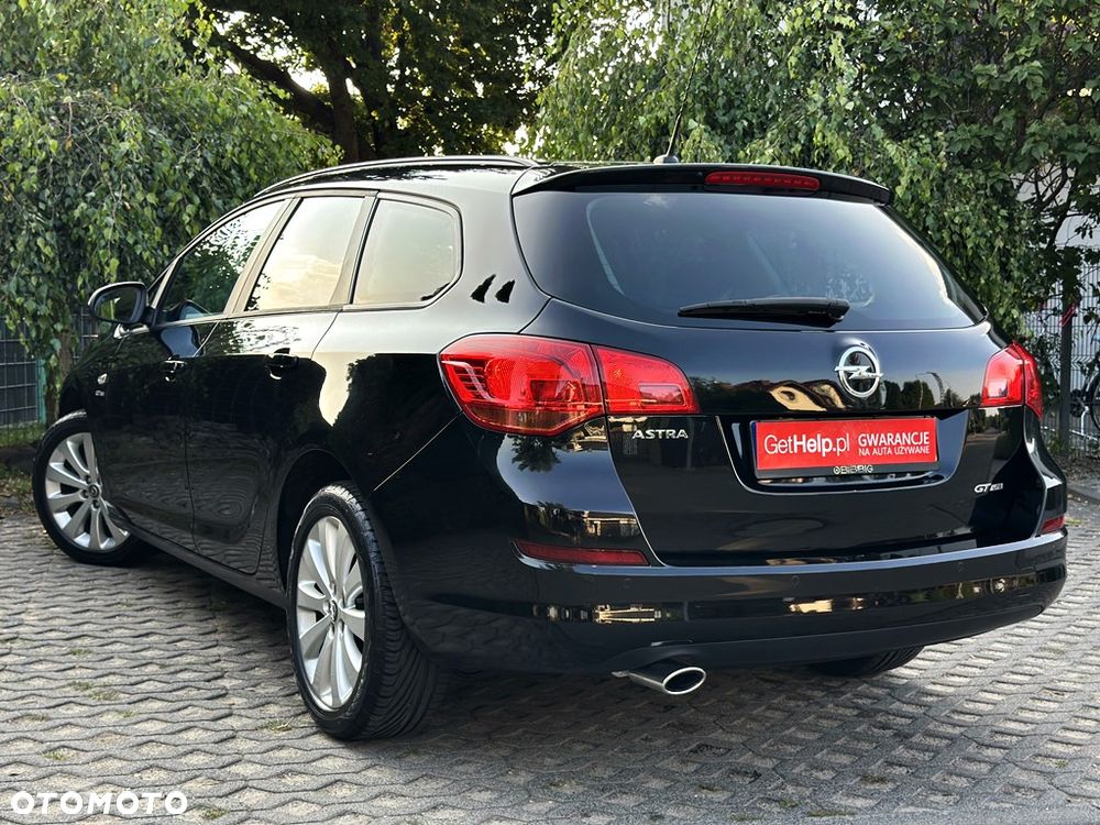 Opel Astra 1.4 Turbo Design Edition - 3