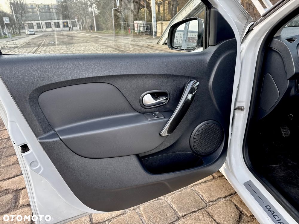 Dacia Sandero - 9