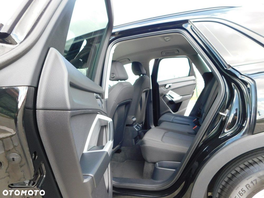 Audi Q3 35 TDI S tronic - 12