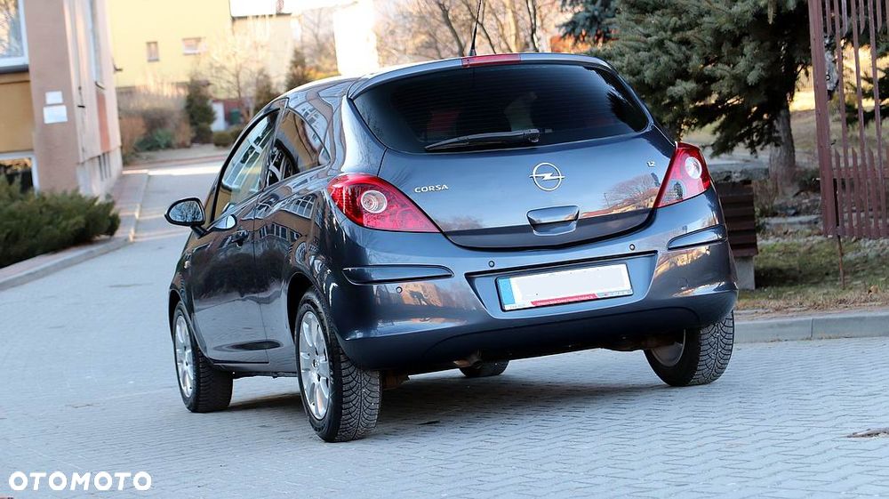 Opel Corsa - 10