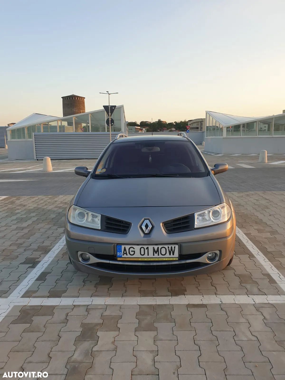 Renault Megane 1.5 dCi Privilege - 1