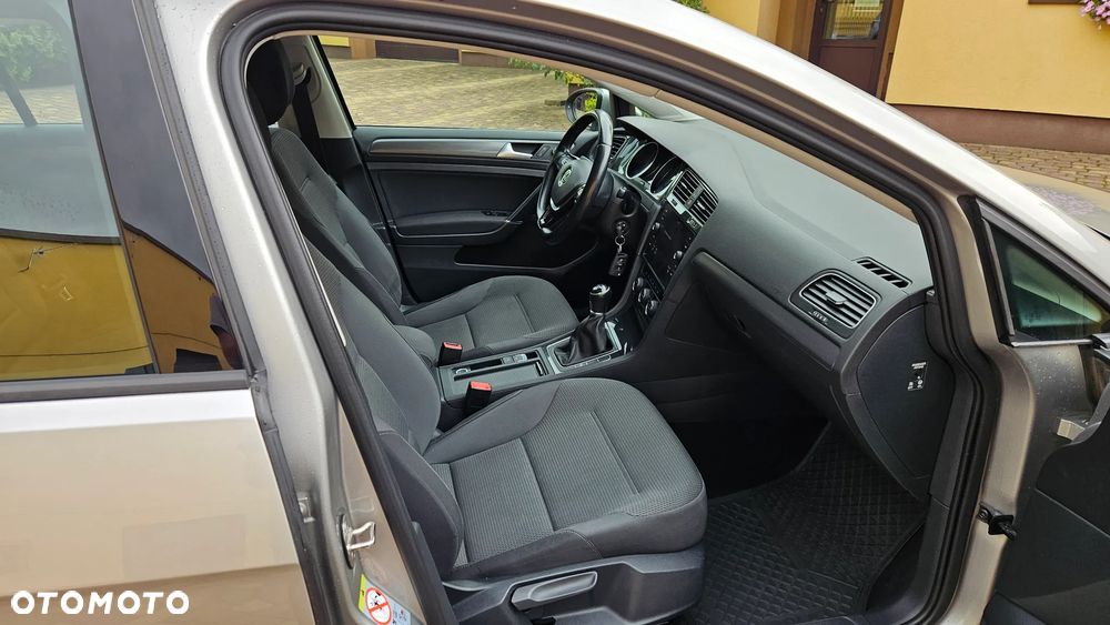 Volkswagen Golf 1.5 TSI BMT Comfortline - 7