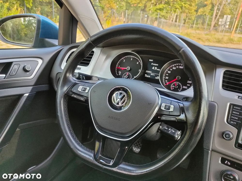 Volkswagen Golf VII 1.6 TDI BlueMotion Trendline - 27