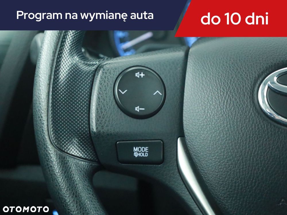 Toyota Auris - 14