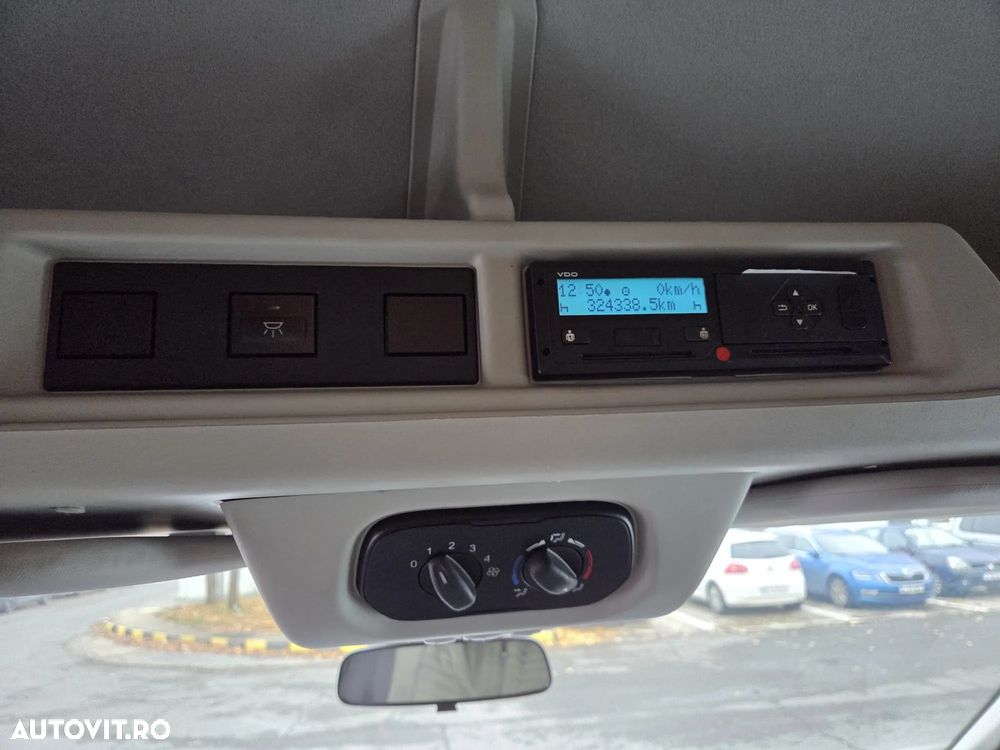 Ford Transit - 19