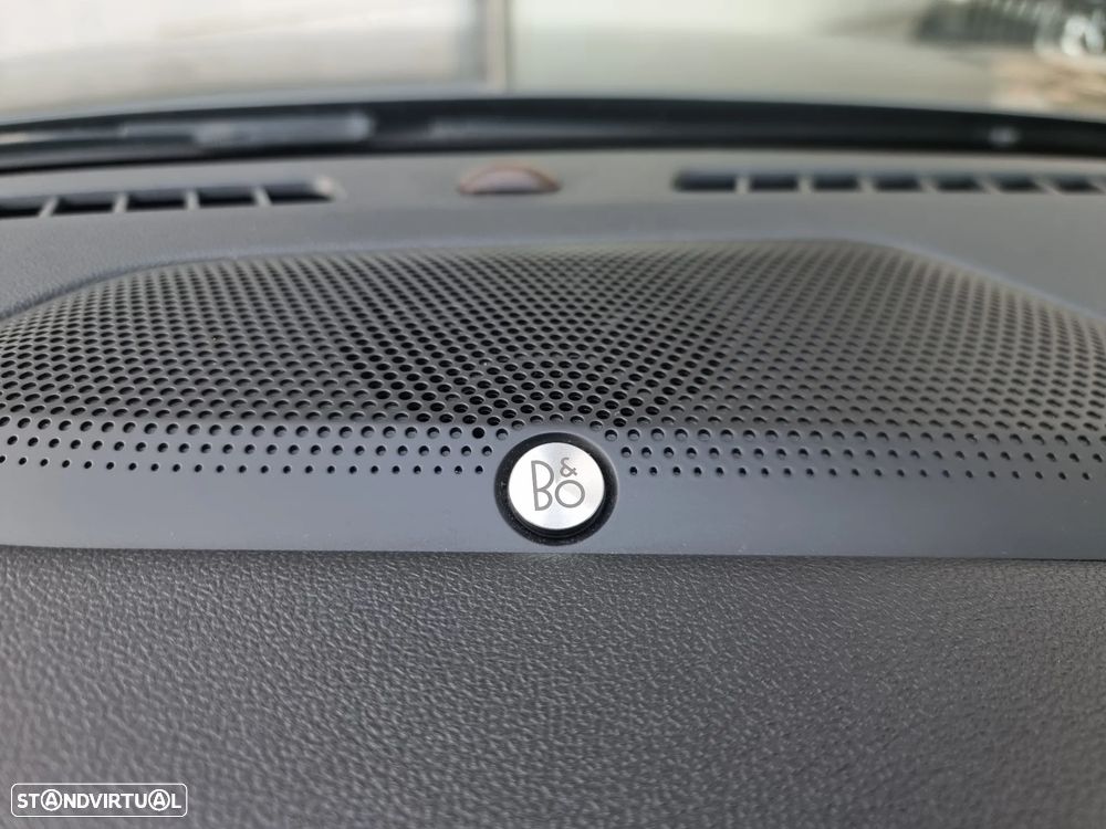 Ford Kuga 2.0 TDCi EcoBlue ST-Line X - 31