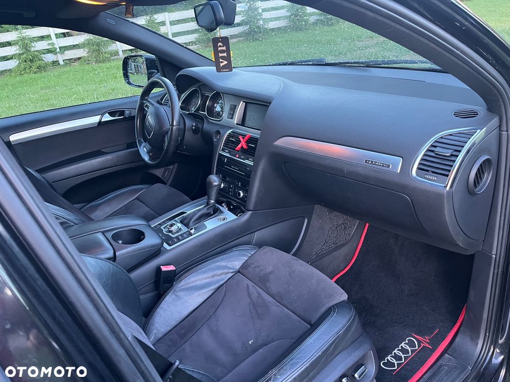 Audi Q7 - 9