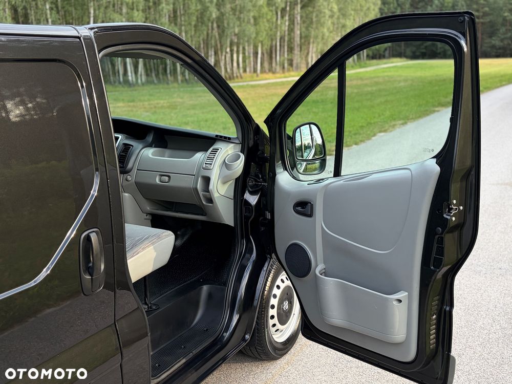 Renault Trafic - 26