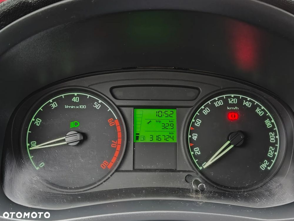 Skoda Fabia 1.4 16V Style - 22