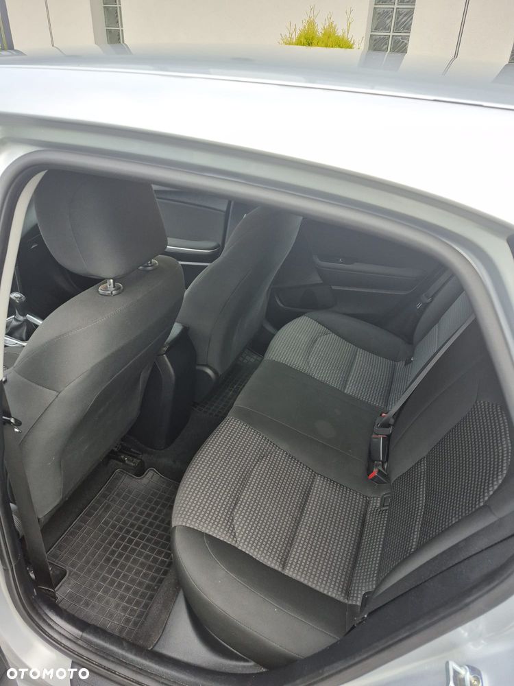 Kia Ceed 1.6 CRDi SCR L - 25