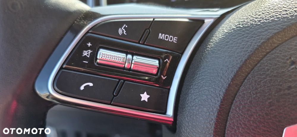 Kia Ceed 1.0 T-GDI ISG Dream-Team Edition - 17