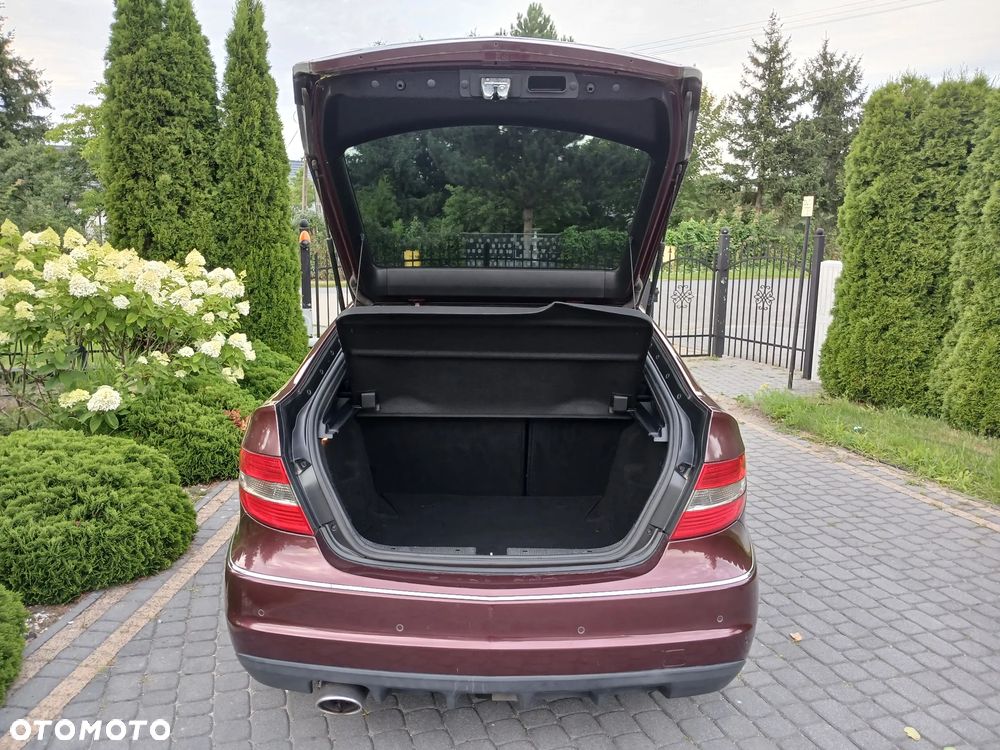 Mercedes-Benz CLC - 36