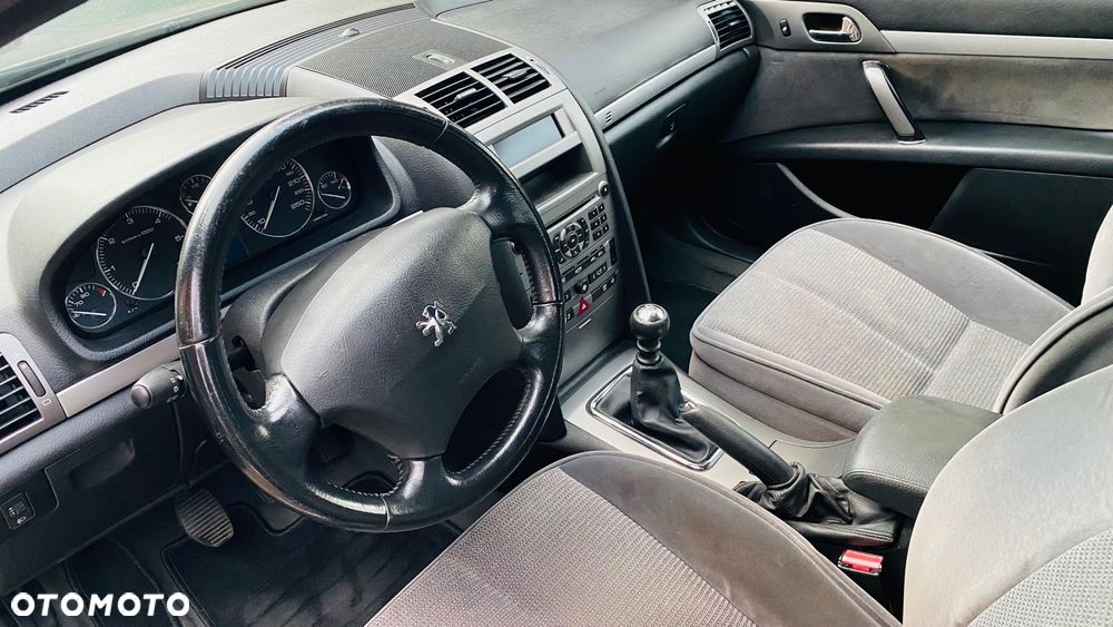 Peugeot 407 - 4