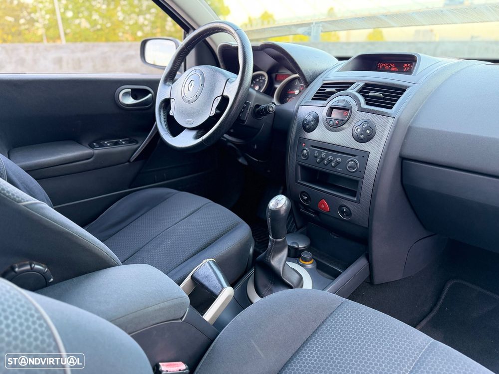 Renault Mégane Break 1.5 dCi Extreme - 10