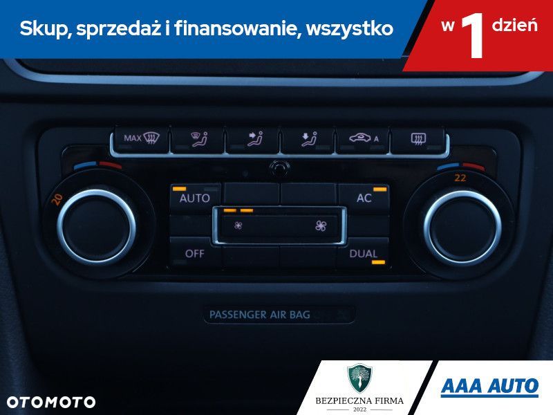 Volkswagen Golf - 18